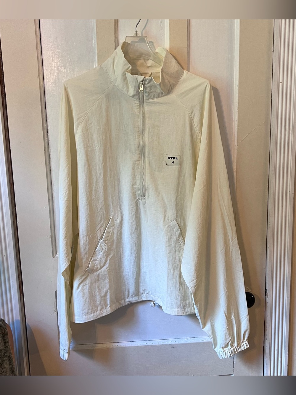 Staple Pigeon STPL Men’s Half zip Windbreaker Jacket Cream Size Med